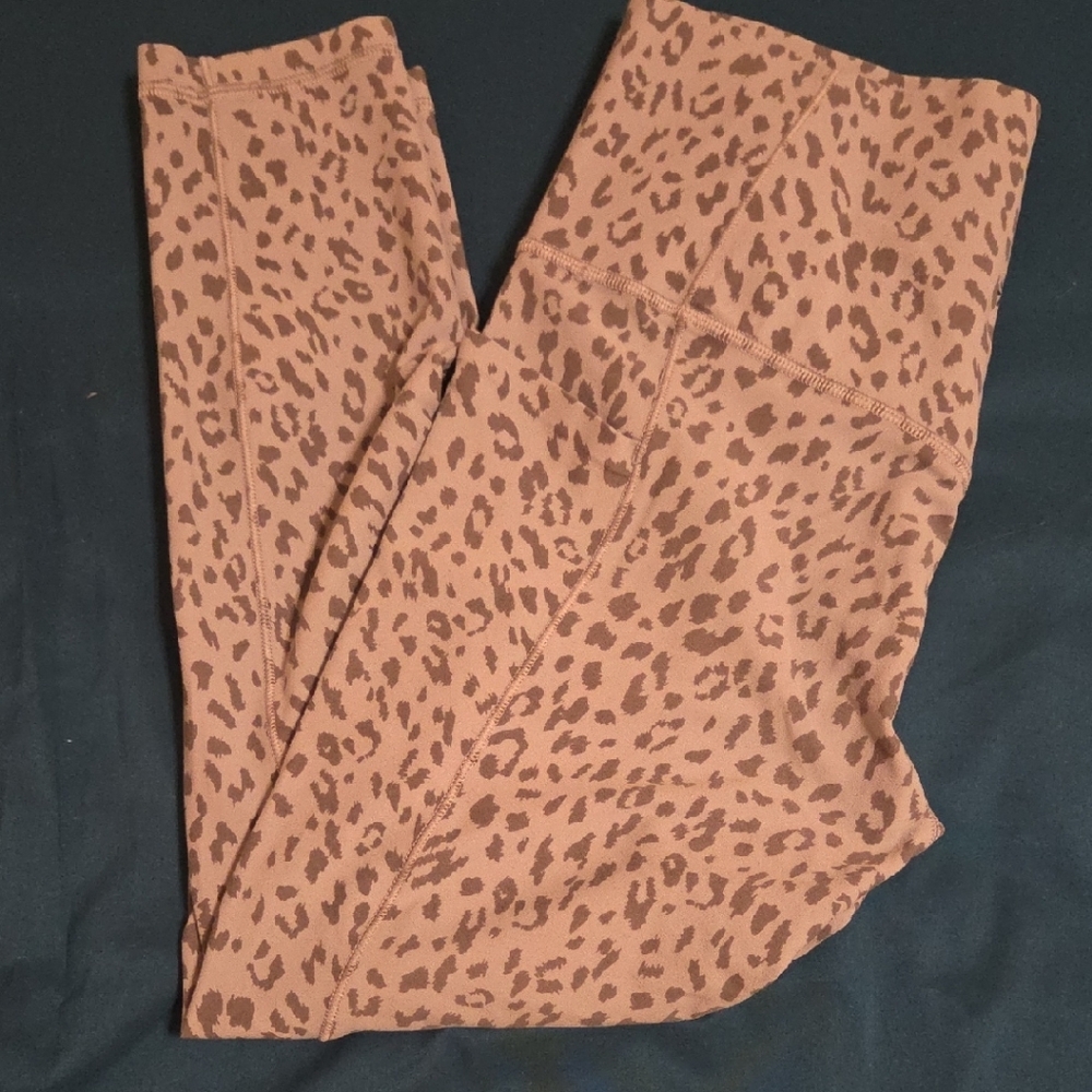Athleta Gray Leopard Print Leggings